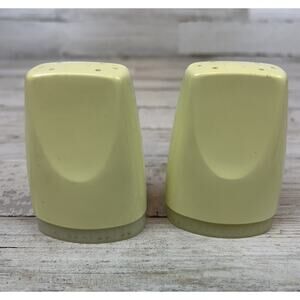 Vintage 1960s Boonton Ware Yellow Melmac Salt Pepper Shaker Set Mid Century